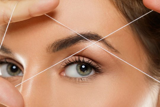 Eyebrows Threading